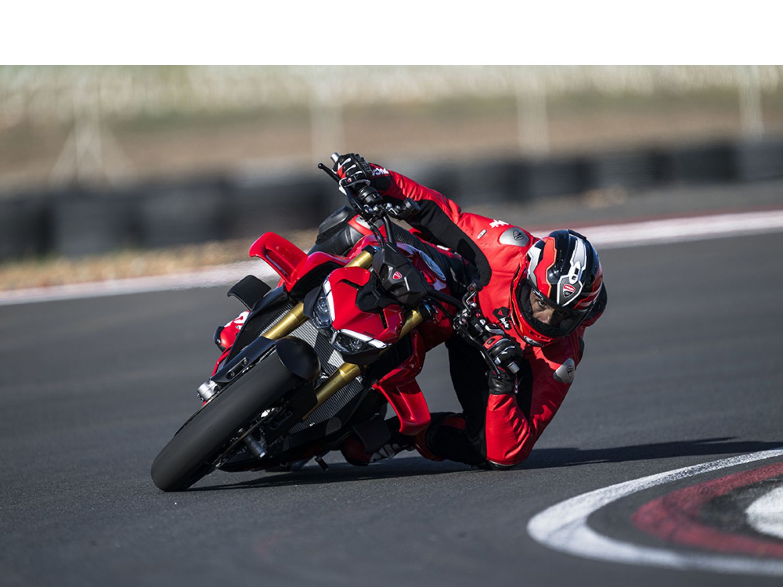 Мотоцикл DUCATI Streetfighter V4 (RED) 2026